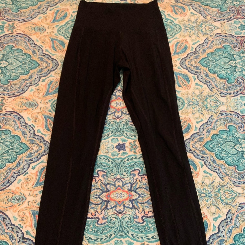 Alphalete black leggings